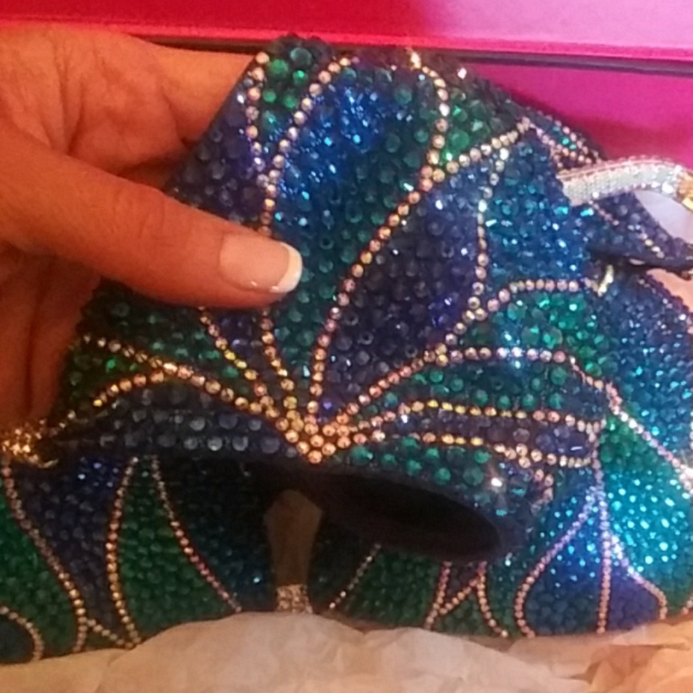 Competition suit - Picture 2 of 4